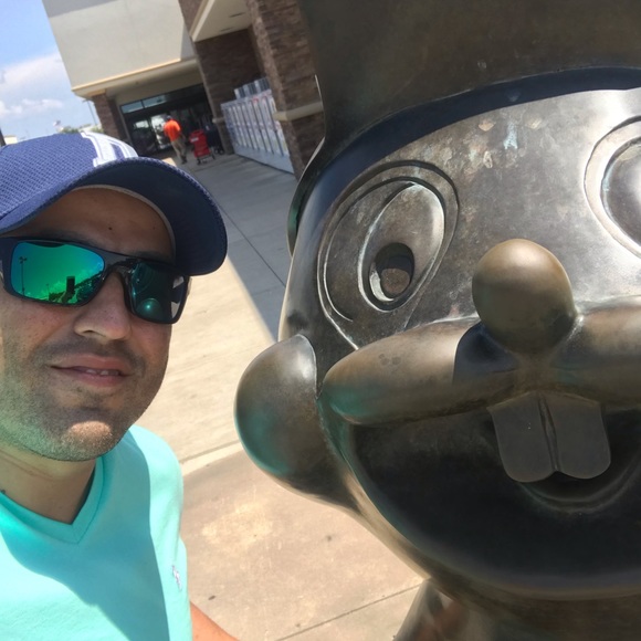 Meet your Posher, Isaac - Picture 1 of 1